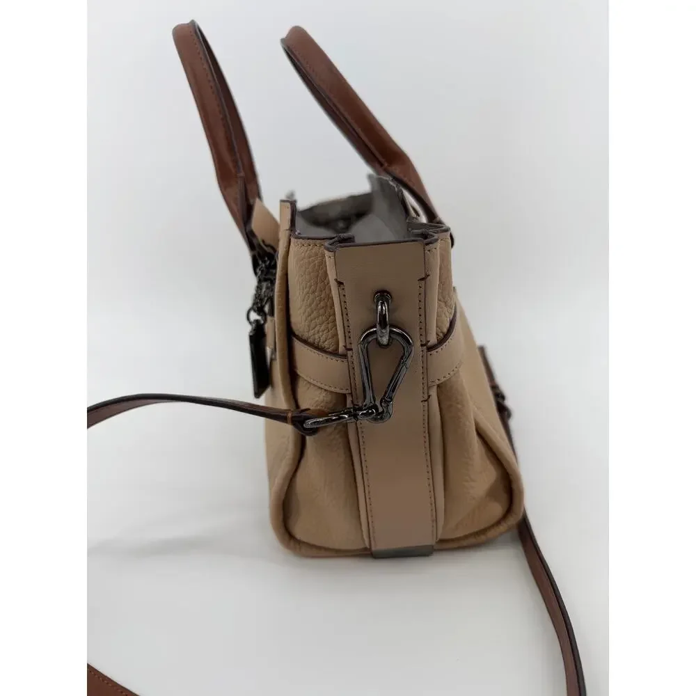 Beige and brown Pebbled leather handbag, Coach Swagger 27